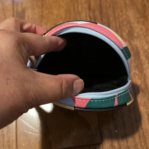 Sephora round makeup bag wristlet - Picture 3 of 3